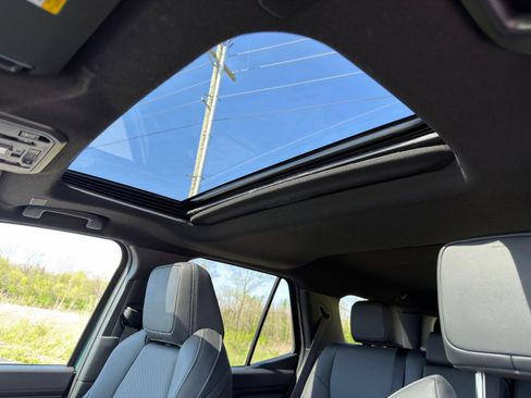 Used 2025 Toyota 4Runner TRD Off-Road Premium image 18