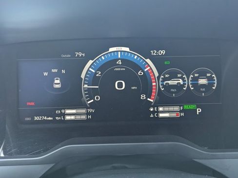 Used 2023 Toyota Sequoia Capstone image 24