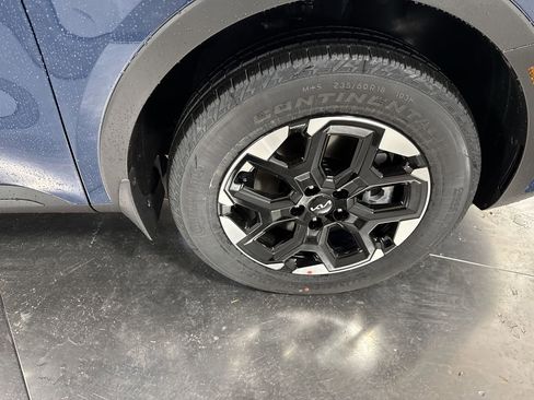 New 2026 Kia Sorento S image 14