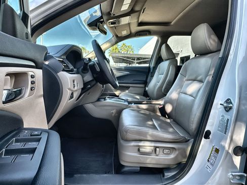 Used 2023 Honda Ridgeline RTL image 2