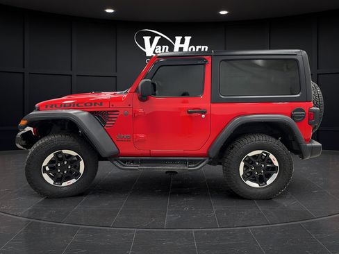 Used 2021 Jeep Wrangler Rubicon AWD/4WD image 4
