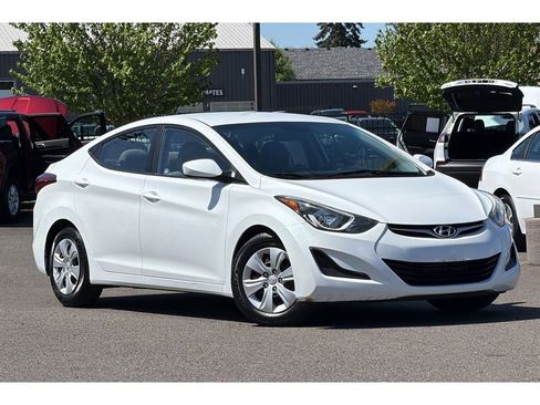 Used 2016 Hyundai Elantra SE FWD image 2
