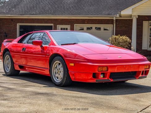 Used 1991 Lotus Esprit SE RWD image 12