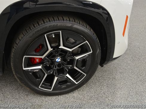 Used 2024 BMW XM AWD/4WD image 49