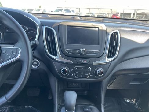 Certified 2024 Chevrolet Equinox LT FWD image 10