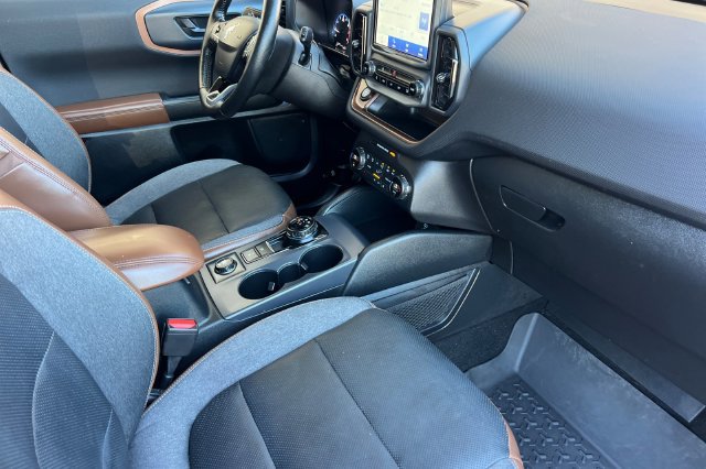 Used 2021 Ford Bronco Sport Outer Banks AWD/4WD image 18