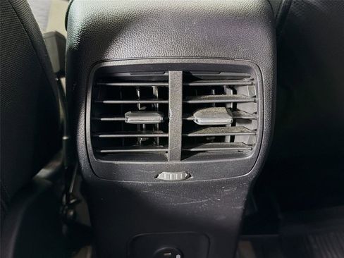 Used 2022 Ford Escape SE w/ Convenience Package image 24