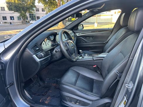 Used 2013 BMW 528i Sedan image 9