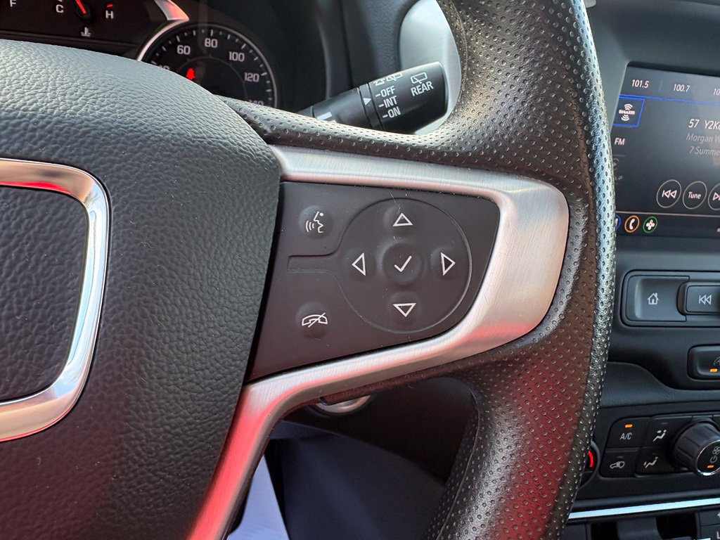 Used 2024 GMC Terrain SLE w/ Driver Convenience Package FWD image 19