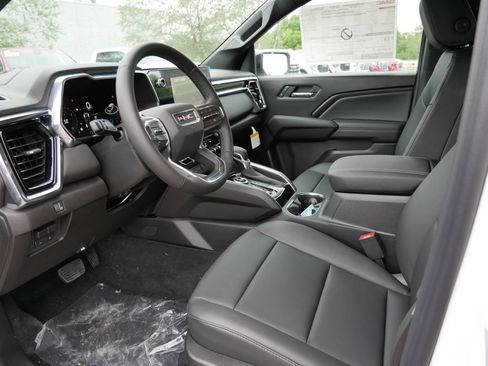 New 2026 GMC Canyon Elevation w/ Convenience Package AWD/4WD image 8