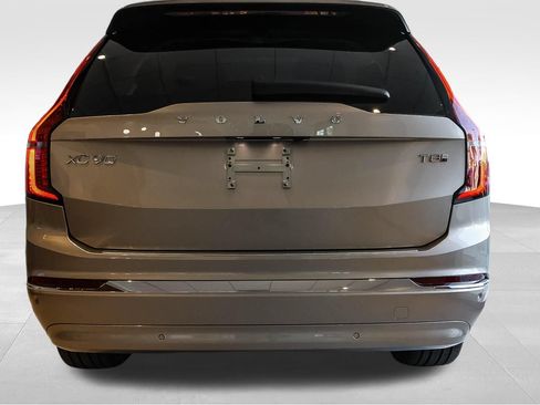 New 2026 Volvo XC90 T8 Ultra w/ Lounge Package AWD/4WD image 6