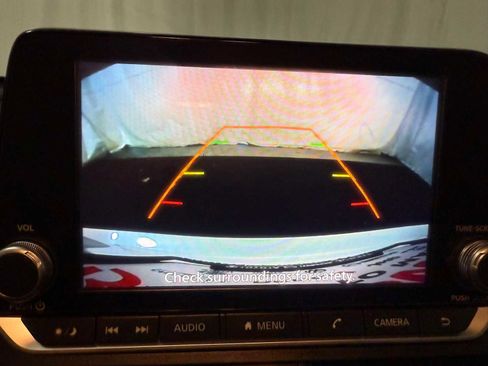 Used 2024 Nissan Altima 2.5 SR image 32