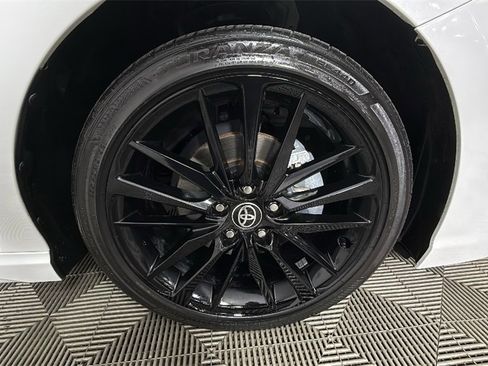 Used 2023 Toyota Camry XSE w/ Navigation Package image 37