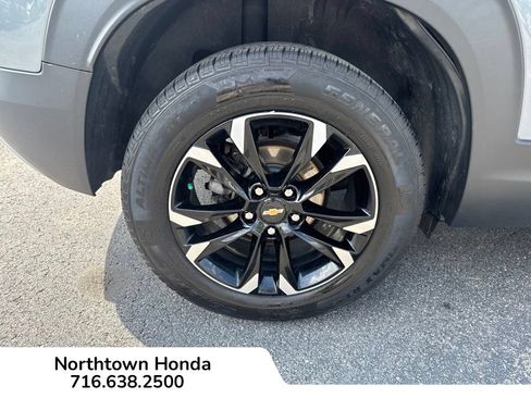 Used 2022 Chevrolet TrailBlazer LT AWD/4WD image 14