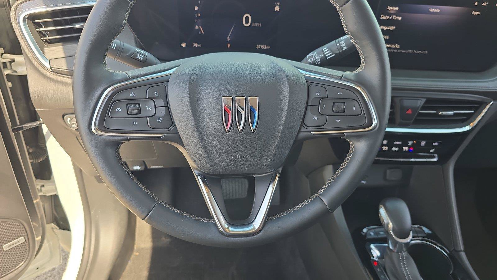 Used 2024 Buick Encore GX Avenir w/ Avenir Convenience Package AWD/4WD image 26