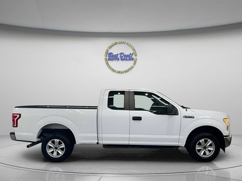 Used 2017 Ford F150 XL w/ Equipment Group 101A Mid AWD/4WD image 6