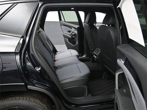 New 2026 Volkswagen Tiguan SE R-Line image 13