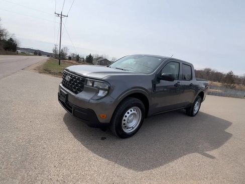 Used 2025 Ford Maverick XL w/ 4K Tow Package image 4