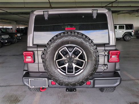 New 2025 Jeep Wrangler Unlimited Rubicon w/ Technology Group image 6