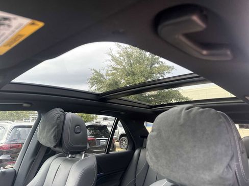 Certified 2026 Mercedes-Benz GLE 580 4MATIC image 17