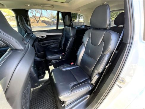 Used 2024 Volvo XC90 T8 Ultimate w/ Protection Package Premier AWD/4WD image 28