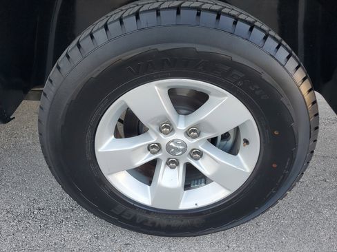 Used 2023 RAM 1500 Classic SLT w/ Trailer & Traction Group image 28