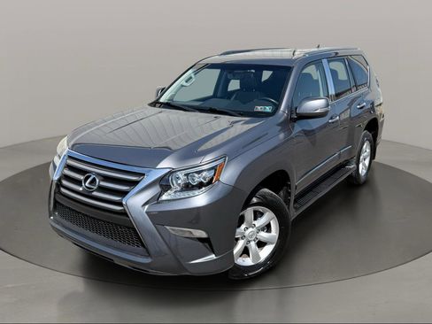 Used 2015 Lexus GX 460 w/ Navigation Package image 1