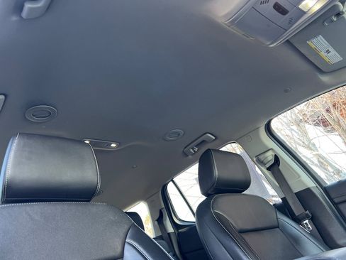 Used 2023 GMC Acadia SLT image 23