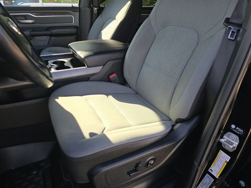 Used 2021 RAM 1500 Big Horn AWD/4WD image 19