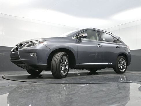 Used 2013 Lexus RX 450h AWD w/ Navigation Pkg image 24