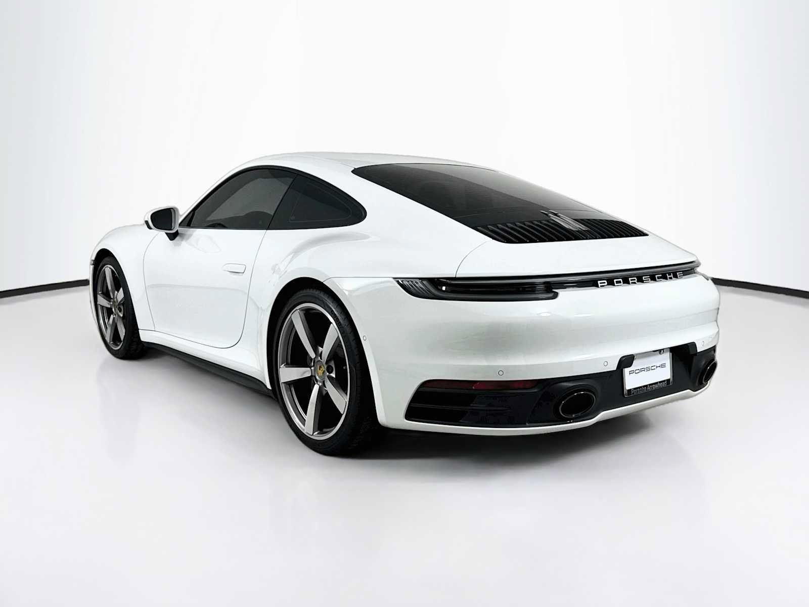 Certified 2022 Porsche 911 Carrera RWD image 3