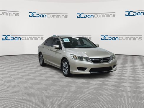Used 2014 Honda Accord LX image 3