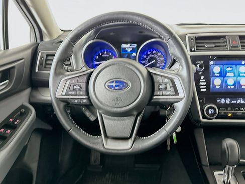 Used 2019 Subaru Outback 2.5i Premium image 17