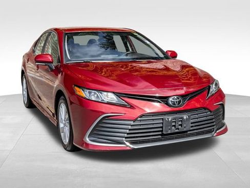Used 2022 Toyota Camry LE w/ Cold Weather Package AWD/4WD image 2