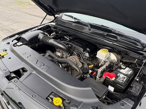 Used 2019 RAM 1500 Big Horn AWD/4WD image 19
