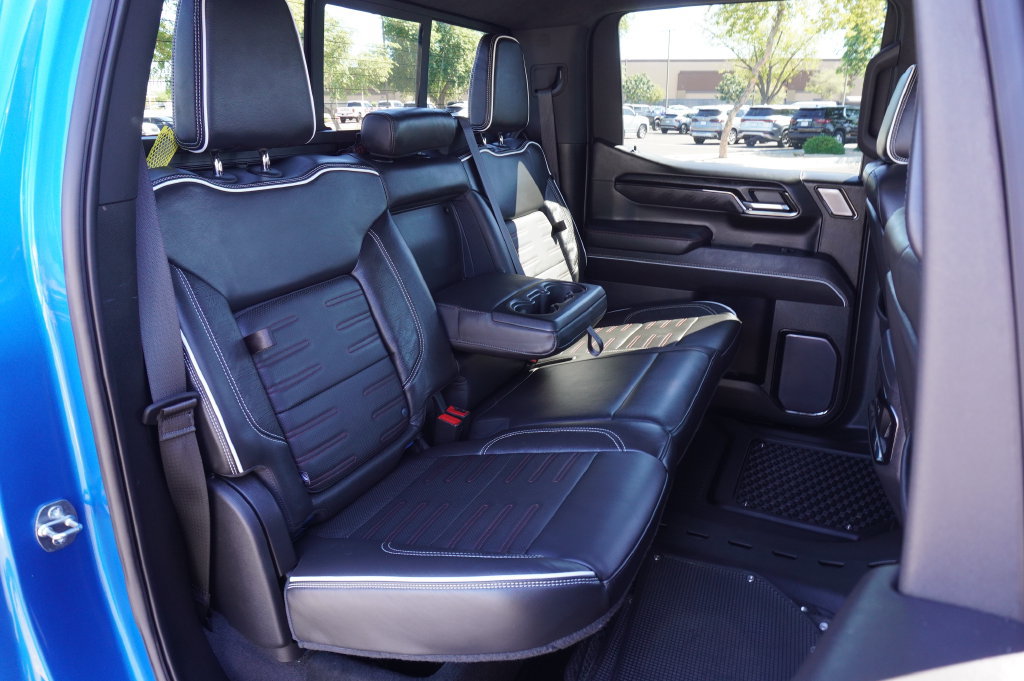 Used 2023 GMC Sierra 1500 AT4X AWD/4WD image 15