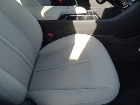 Used 2024 Hyundai Sonata SEL FWD image 11
