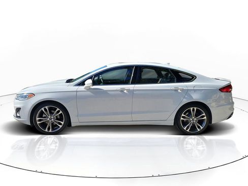 Used 2019 Ford Fusion Titanium image 5