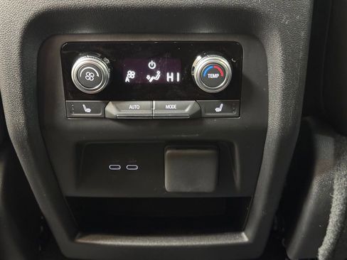 New 2026 GMC Acadia Denali Ultimate w/ LPO, Floor Liner Package image 20