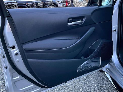 New 2026 Toyota Corolla SE image 10