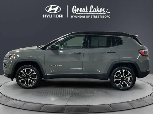 Used 2023 Jeep Compass Limited AWD/4WD image 3