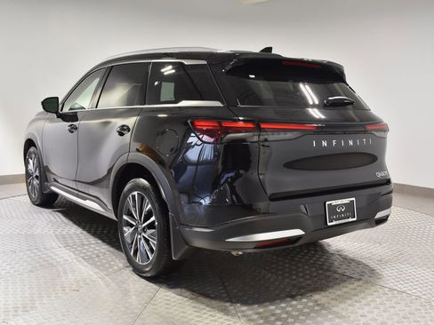 New 2026 INFINITI QX60 Luxe w/ Family Package image 5