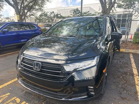 Certified 2024 Honda Odyssey Sport image 7