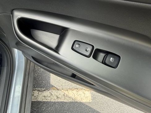 Used 2020 Hyundai Kona SEL Plus FWD image 37