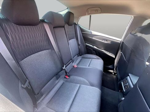 Used 2026 Toyota Camry LE w/ Convenience Package FWD image 19