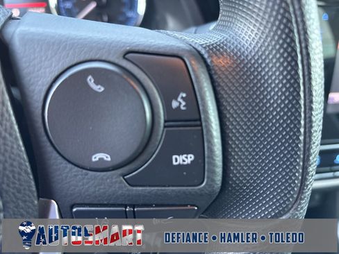 Used 2018 Toyota Corolla LE image 20