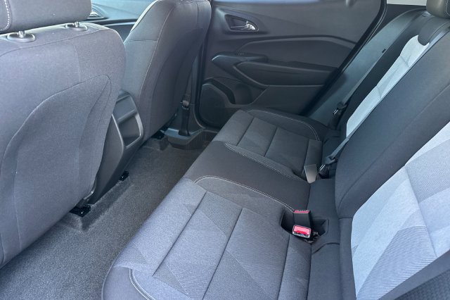 New 2026 Chevrolet Trax LS w/ Driver Confidence Package FWD image 19