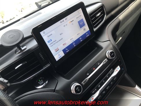 Used 2020 Ford Explorer ST image 14