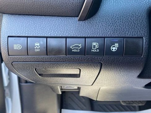 Used 2021 Toyota Camry XLE w/ Cold Weather Package image 49