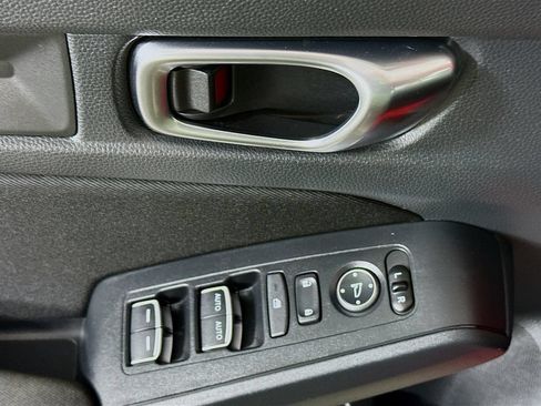 Used 2025 Honda Civic Sport image 21